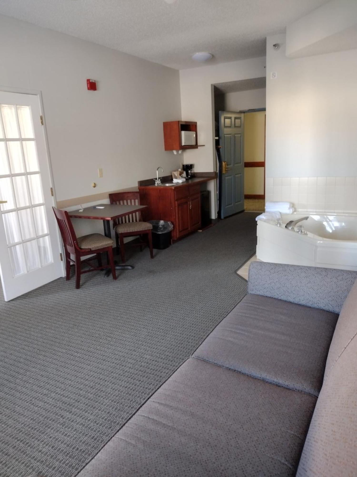 Grandstay Hotel & Suites Hastings ภายนอก รูปภาพ